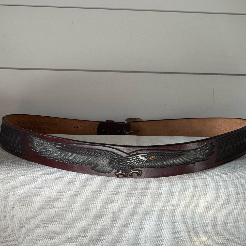 Men's Brown Tooled Bald Eagle Genuine Leather Belt - Picture 8 of 11